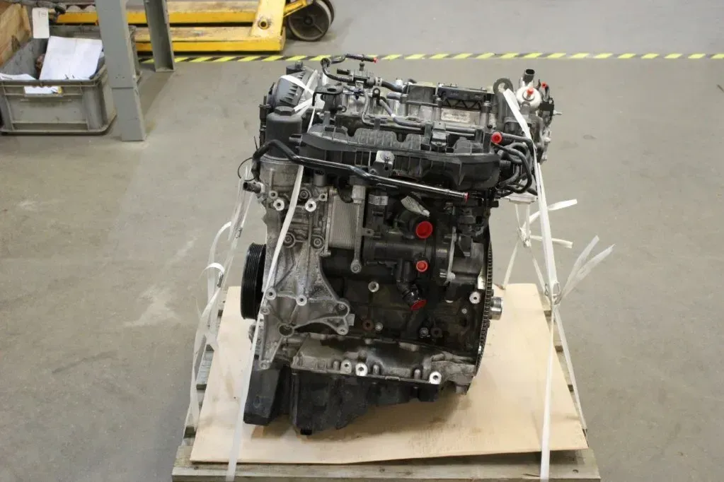Motor Benzin - Audi A5 (2020) DKNA 06L100037G 80.420km - Bild 1