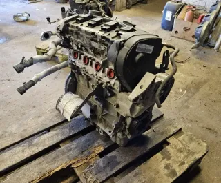 Motor Benzin - Skoda Octavia (2006) BVY 06F 100 035 A - Bild 2