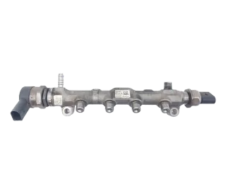 Einspritzleiste Verteiler 04L130089B VW Audi Seat Skoda - Bild 2