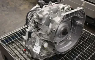Automatikgetriebe - Renault Captur (2021) 320109538R 6.240km - Bild 1