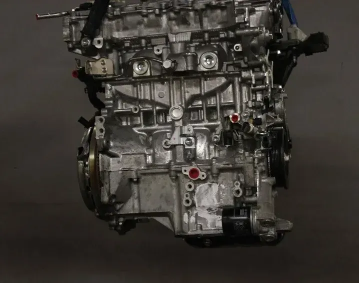 Motor Benzin - Toyota Auris (2018) 8NR-FTS 1900047470 42.820km - Bild 1