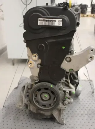 Motor Benzin - Seat Leon (2021) DGEA 04E100038FX 23.590km - Bild 2
