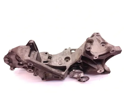 Background image for Aggregathalter Halter 03L903143H VW Audi Seat Skoda