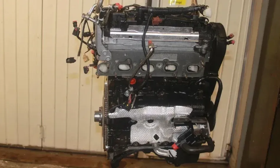 Motor Diesel - Audi A4, S4 (2018) DETA 04L100091C - Bild 1