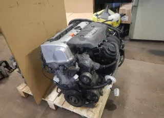 Motor Benzin - Honda FR-V (2006) - Bild 1