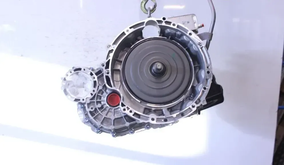 Automatikgetriebe - Mercedes A-Class (2019) A2473700800 6.820km - Bild 1