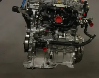 Motor Benzin - Toyota Auris (2018) 8NR-FTS 1900047470 42.820km - Bild 2