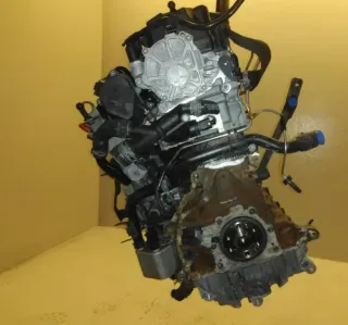 Motor Diesel - Skoda Superb (2010) CBBB 03L 100 035 P - Bild 3