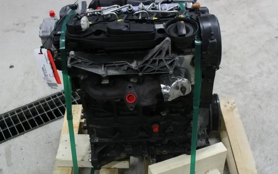 Motor Diesel - Audi A5 (2011) CAGA 03L100090FX - Bild 1