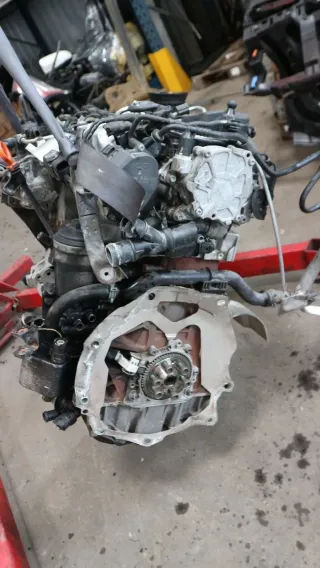 Motor Diesel - VW Passat CC (2009) CBBB - Bild 2