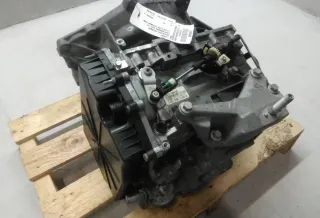 Automatikgetriebe - Ford Mondeo (2015) 2208802 - Bild 2