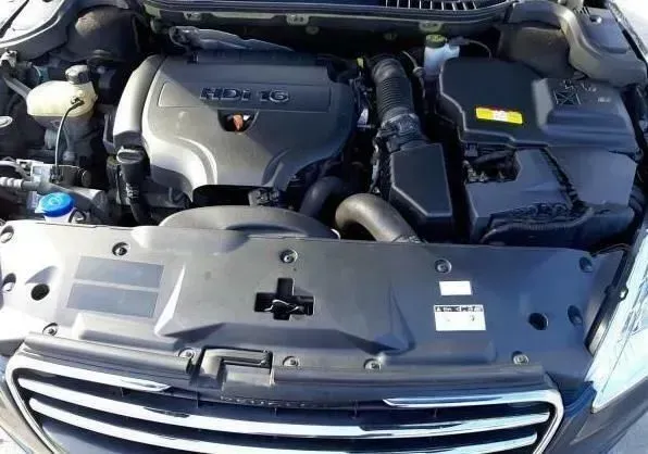 Motor Citroen C4 Aircross 1.6 HDi 9HL 63TKM 82KW 112PS komplett i - Bild 1