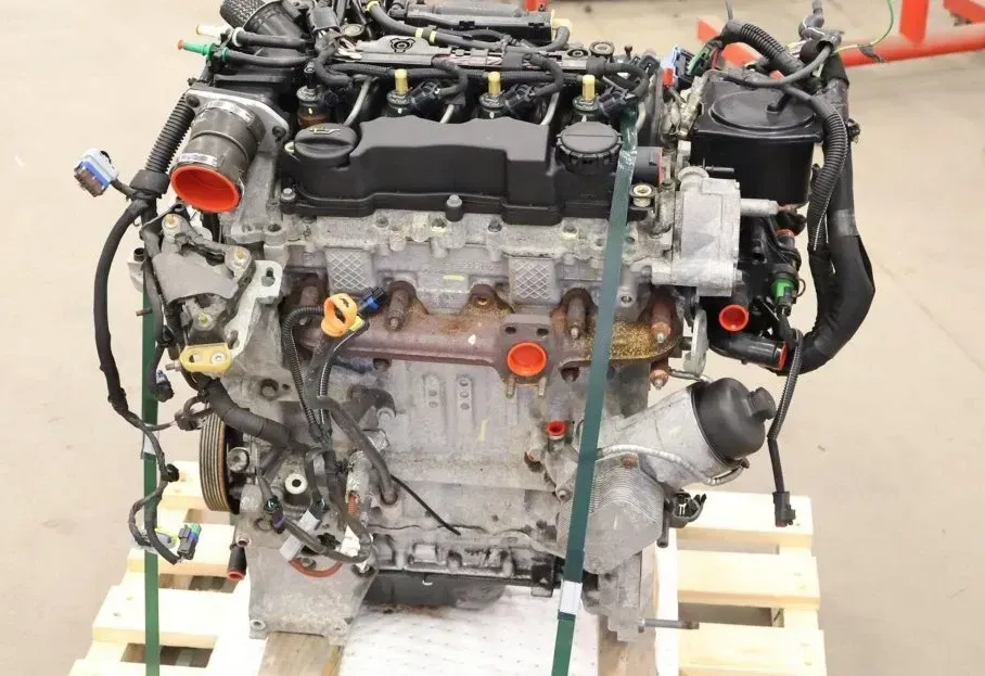 Motor Diesel - Citroen C4 (2008) 9HZ 0135QE - Bild 1