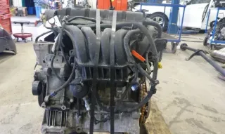 Motor Benzin - Citroen C5 (2005) RFJ 0135KL - Bild 2