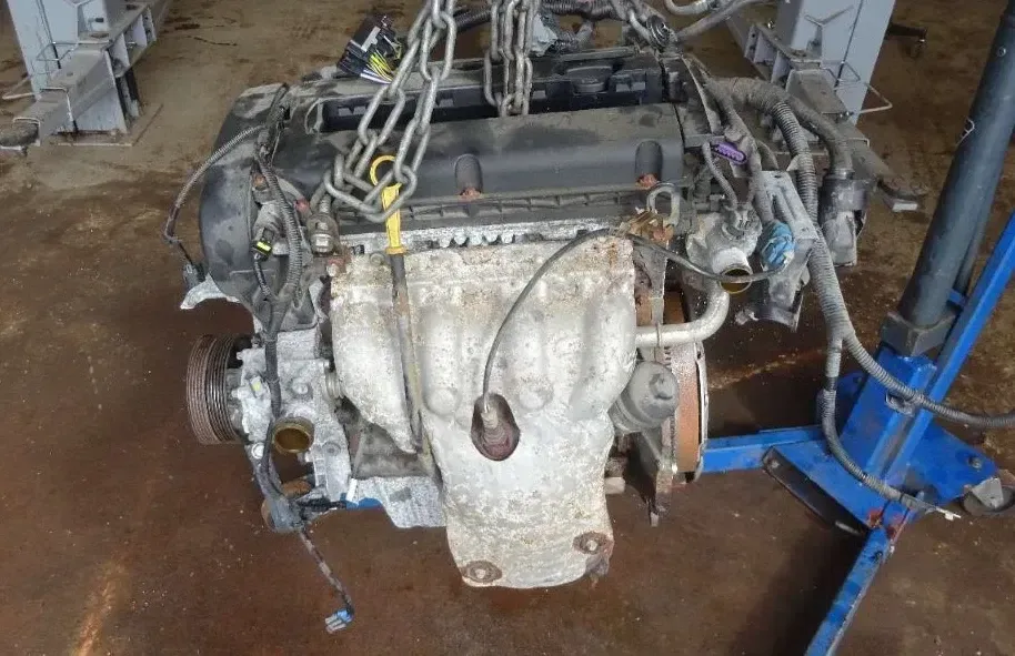Motor Benzin - Chevrolet Cruze (2011) 25182427 78.980km - Bild 1