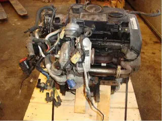 Motor Diesel - Dodge Journey (2009) 68040870AA - Bild 1