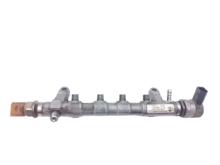 Einspritzleiste Verteiler 03L130089P VW Audi Seat Skoda - Bild 2