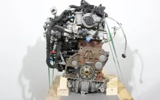Motor Diesel - Audi A3, S3 (2016) CRLB 04L100090P - Bild 2