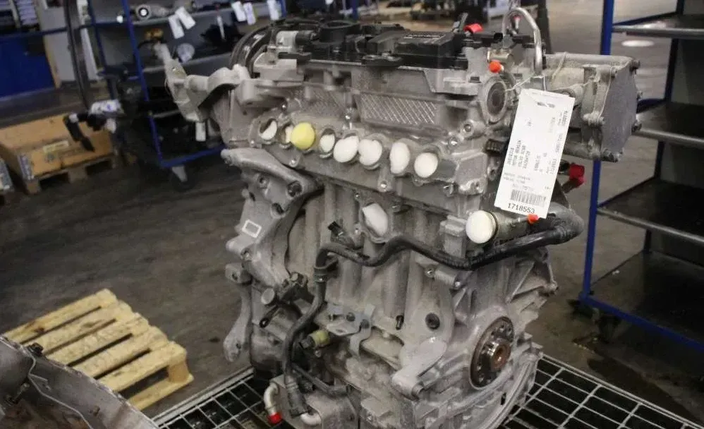 Motor Benzin - Volvo XC60 (2018) 6906535 36010310 45.790km - Bild 1