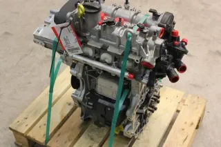 Motor Benzin - Seat Arona (2018) DKRF 04C100033X 6.260km - Bild 3