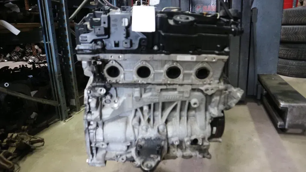 Motor Diesel - BMW 3-Series (2015) B47-D20A 11 00 2 455 626 - Bild 1