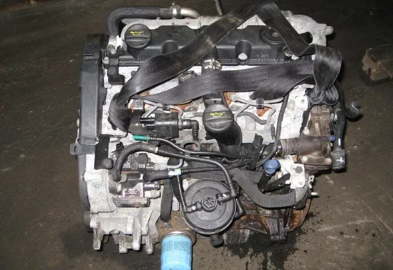 Motor Diesel - Citroen Xsara Picasso (2001) RHY - Bild 1