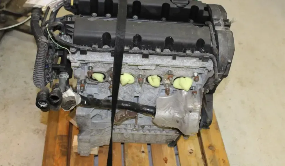 Motor Benzin - Citroen C5 (2006) RFJ 0135KL 107.590km - Bild 1