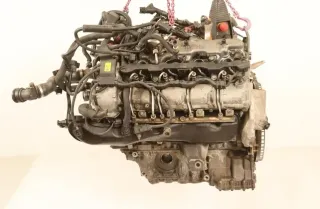 Motor Benzin - BMW 5-Series (2016) N63B44A 11002296776 - Bild 4