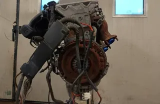 Motor Benzin - BMW 3-Series (1991) 11 00 1 738 597 - Bild 1