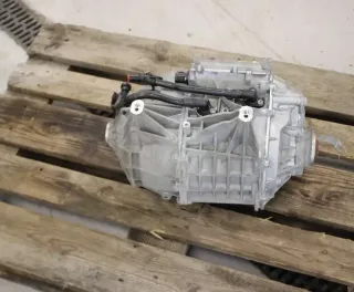 Motor Elektro - Volvo XC60 (2024) B4204T52 74.180km - Bild 2