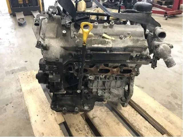 Motor Benzin - Hyundai Sonata (2006) 211013CB00A 111.300km - Bild 1