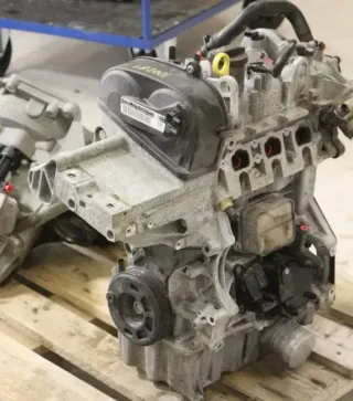 Motor Benzin - Skoda Octavia (2017) CHZD 04C100098EX 37.460km - Bild 1