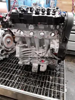 Motor Diesel - Volvo V40 Cross Country (2019) 6906759 36011597 107.490km - Bild 2