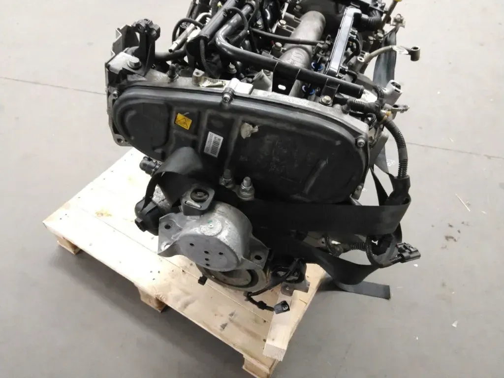 Motor Diesel - Opel Combo (2018) 95527110 101.570km - Bild 1