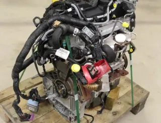 Motor Diesel - Nissan NV200 / NV200 Combi (2018) K9K 1010201Q4D 28.440km - Bild 2