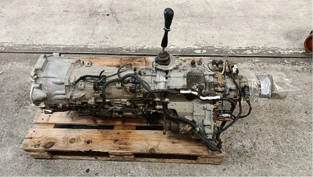 Automatikgetriebe - Mitsubishi L200 (2011) 2700A253 - Bild 1