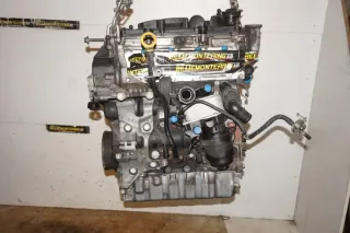 Motor Diesel - VW Golf (2016) CUNA 04L 100 090 N - Bild 1