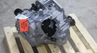 Automatikgetriebe - Audi A1 / S1 (2023) URH 0CW300051G00J 2.880km - Bild 2