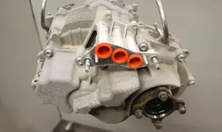 Motor Elektro - Toyota RAV 4 (2016) 2AR-FXE G105048020 46.490km - Bild 2