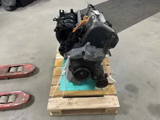 Motor Benzin - Seat Leon (2000) AHW 036100098DX - Bild 1