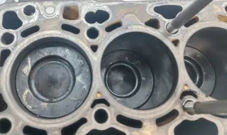 Motorblock 04L103011A VW Audi Seat Skoda CLHA CLHB CRKB CXXB CXXA DBKA 1.6 TDI - Bild 5
