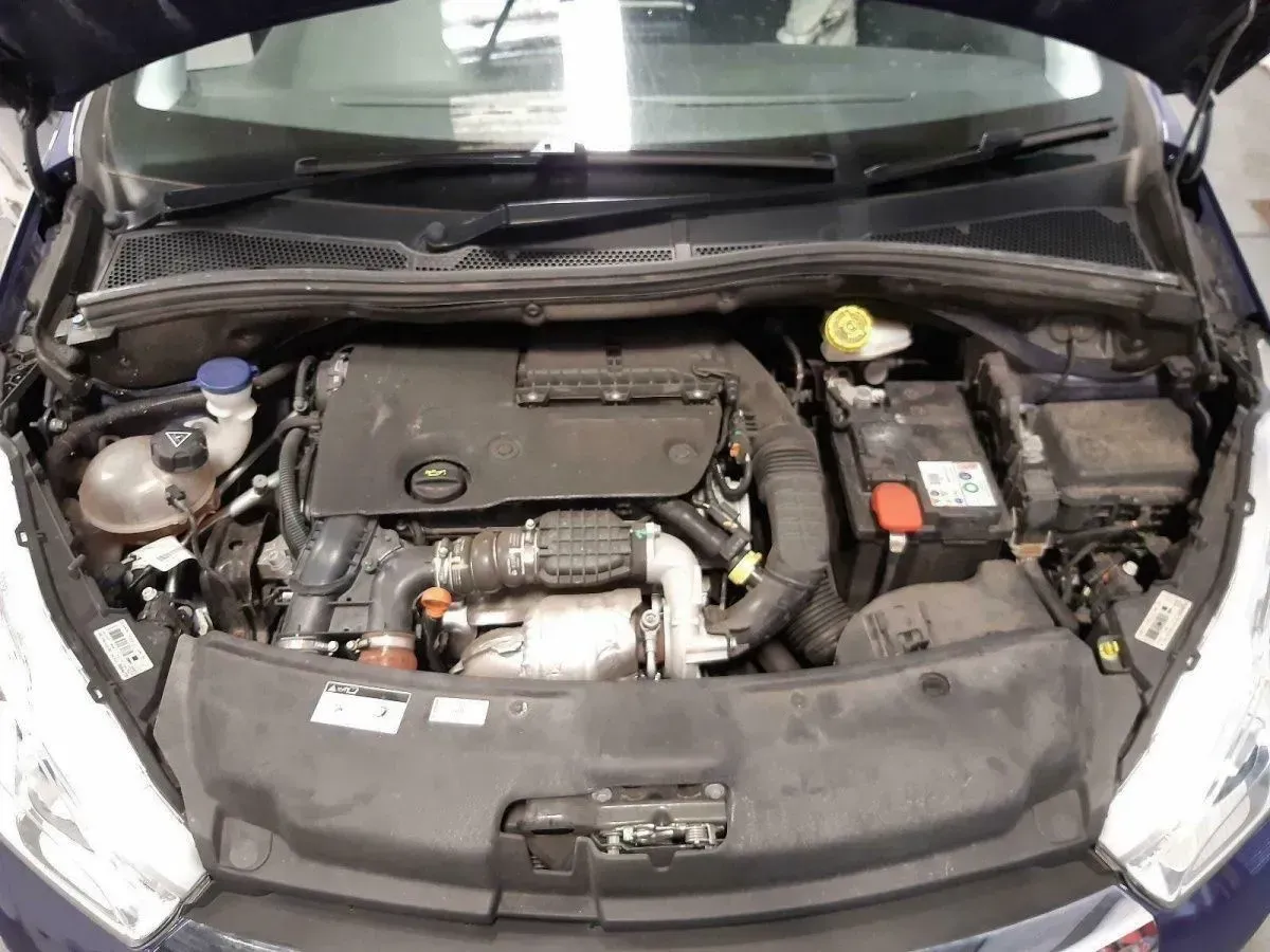 Motor Citroen Berlingo 1.5 BlueHDi130 YHZ(DV5RC) 67TKM 96KW 131PS - Bild 1