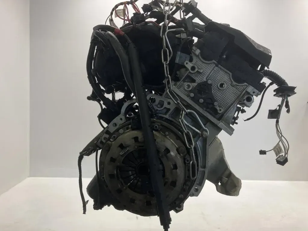 Motor Benzin - BMW 1-Series (2005) 204D4 11 00 0 441 274 - Bild 1
