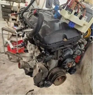 Motor Benzin - BMW X3 (2004) 11 00 0 141 002 - Bild 2