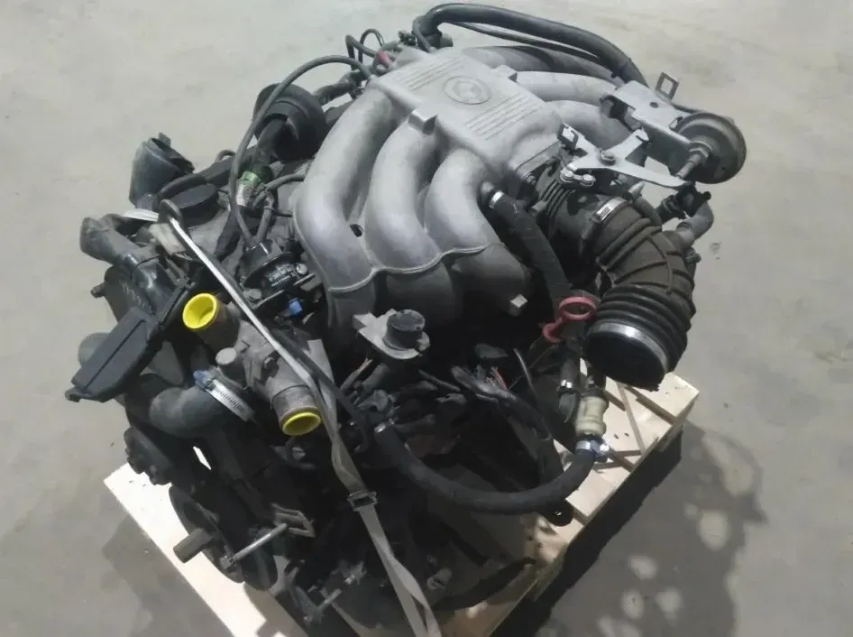 Motor Benzin - BMW 3-Series (1986) M20B20 23001221870 - Bild 1