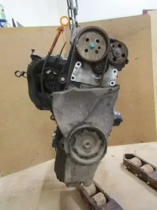 Motor Benzin - Skoda Octavia (2001) AXP - Bild 2