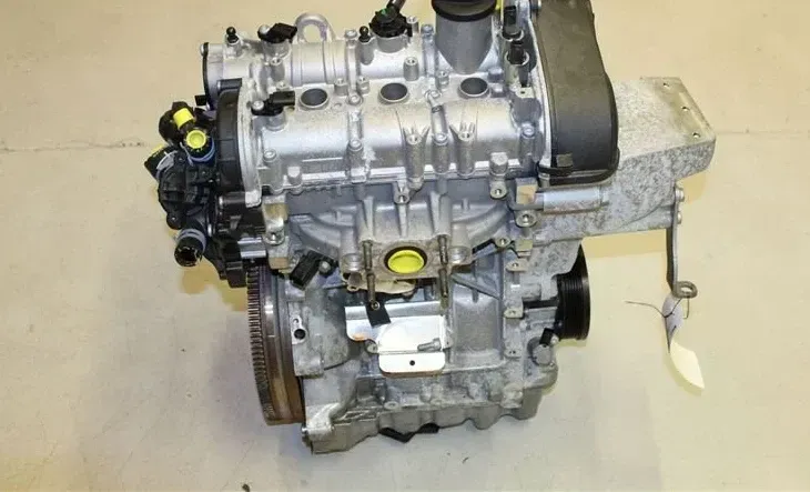 Motor Benzin - Skoda Fabia (2018) CHZC 04C 100 032 J 4.700km - Bild 1