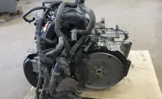 Motor Benzin - Skoda Fabia (2009) 03C 100 034 C - Bild 2