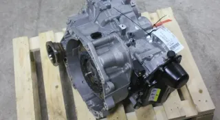 Automatikgetriebe - Audi A1 / S1 (2023) URH 0CW300051G00J 2.880km - Bild 1