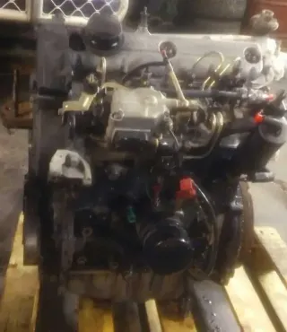 Motor Diesel - Volvo S40, V40 96-04 (1999) D4192T2 - Bild 2